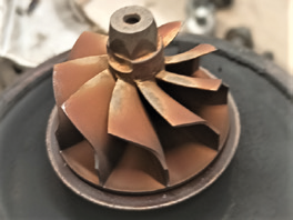 Roată de turbină arsă